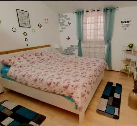 Petra Apartmán *